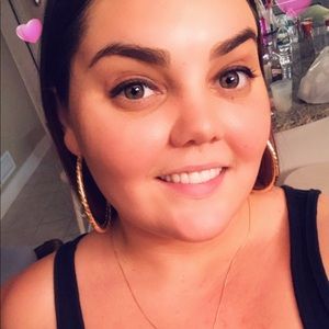 Meet your Posher, Kaytie